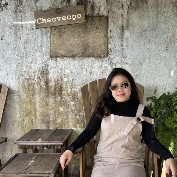 Meet your Posher, Lúa - Picture 1 of 1